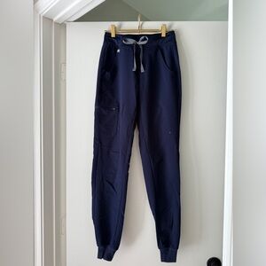 Figs Women's Navy Jogger Scrub bottoms
